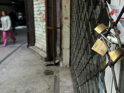 Κλειστό το ένα τρίτο των εμπορικών καταστημάτων Κλειστό το ένα τρίτο των εμπορικών καταστημάτων